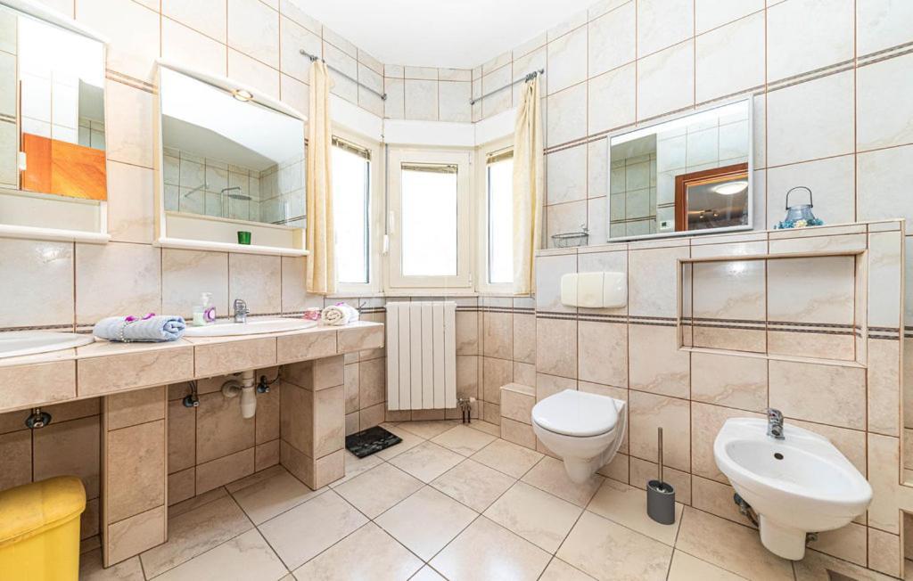 Luksuzna Villa Sa Privatnim Unutarnjim Bazenom Villa Garden Podstrana Dış mekan fotoğraf